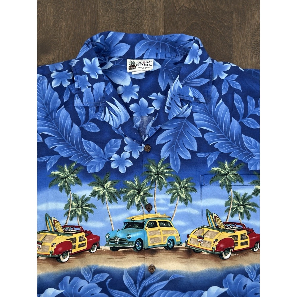 Aloha Republic Mens Hawaiian Shirt XL Car Surfboard Beach Tropical USA Made Blue